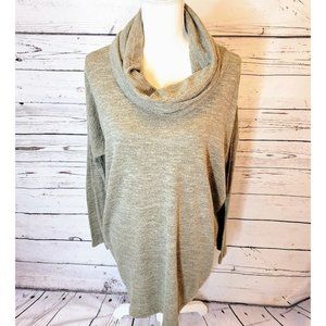 Old Navy Oversized Cowl Neck Sweater Women's Size Large